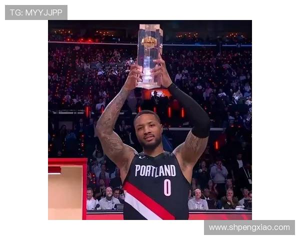 全明星三分大赛利拉德未参赛却以29分夺得近四年第三冠 全明星三分大赛利拉德未参赛却以29分夺得近四年第三冠