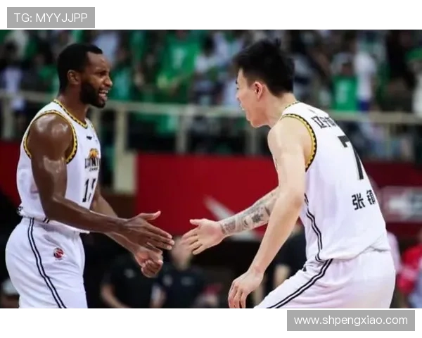 洛夫顿荣膺CBA杯FMVP决赛表现惊艳砍下25分8板5助助球队夺冠